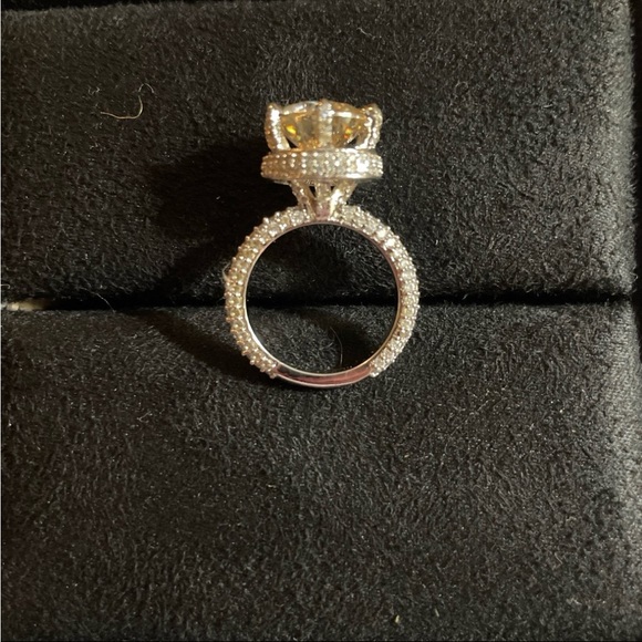 Oh My Gorgeous 6.34 CT Certified Round Brilliant Cut Moissanite Diamond Ring - Picture 3 of 11